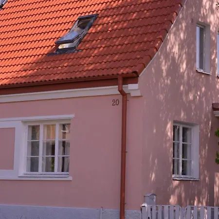 Sirbi House *